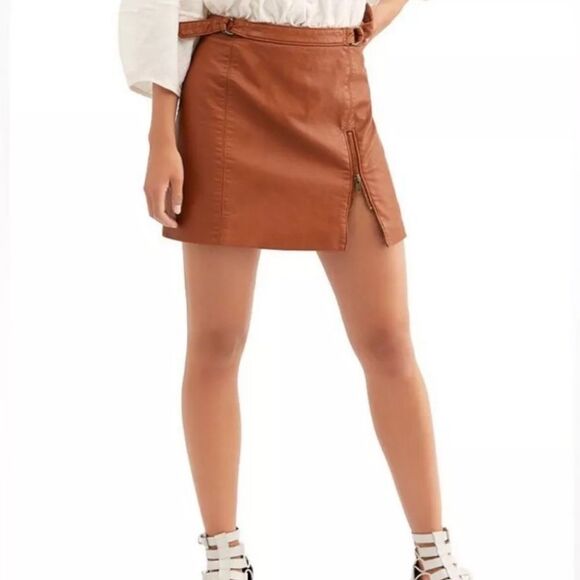 Free People Midnight Magic Faux Leather Mini Skirt with Slit Size 2 - Picture 2 of 8